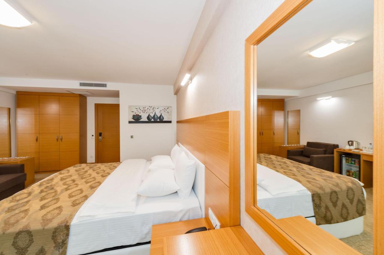 Mien W Suites Istanbul Exteriör bild