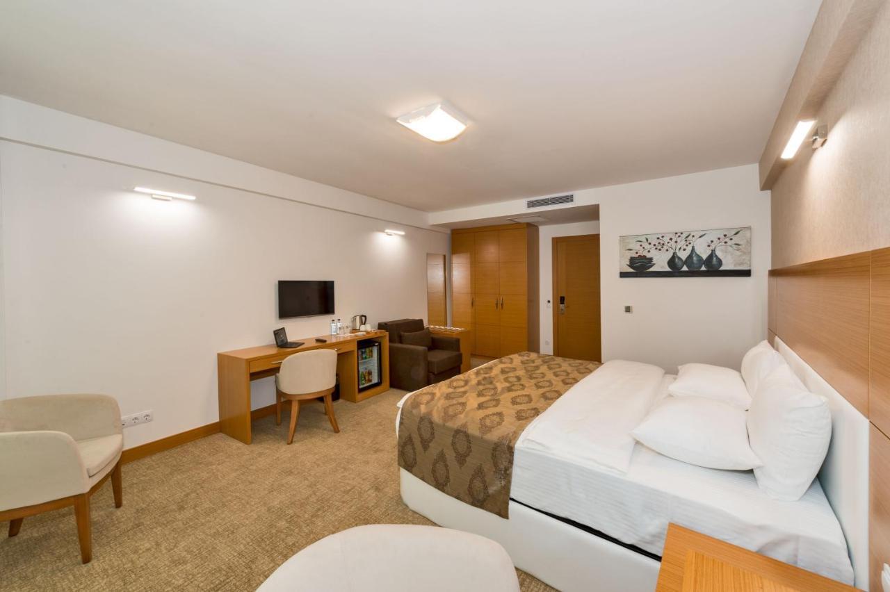 Mien W Suites Istanbul Exteriör bild