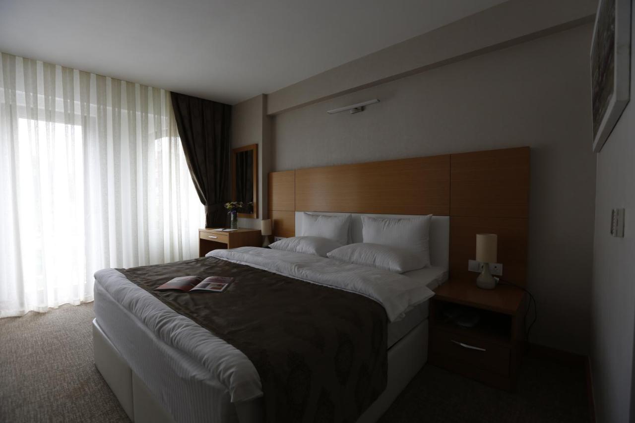 Mien W Suites Istanbul Exteriör bild